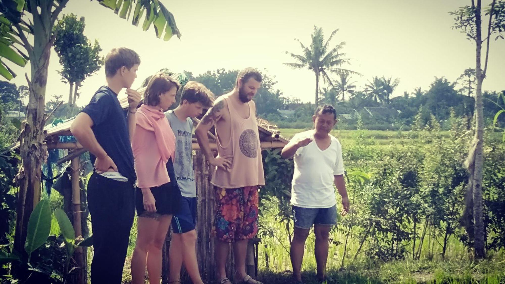 Bujak Permai Villa Matahari Lombok Ntb Praya Exteriör bild