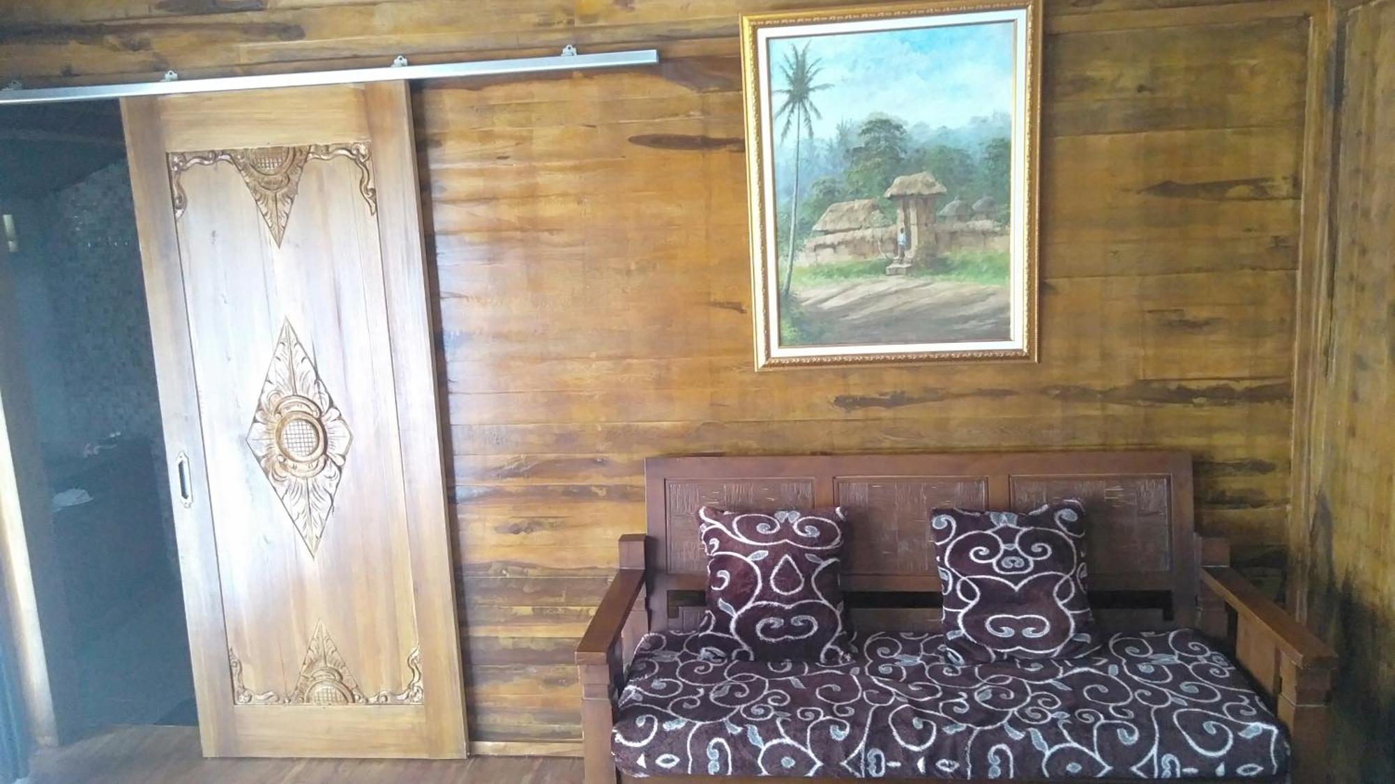 Bujak Permai Villa Matahari Lombok Ntb Praya Exteriör bild